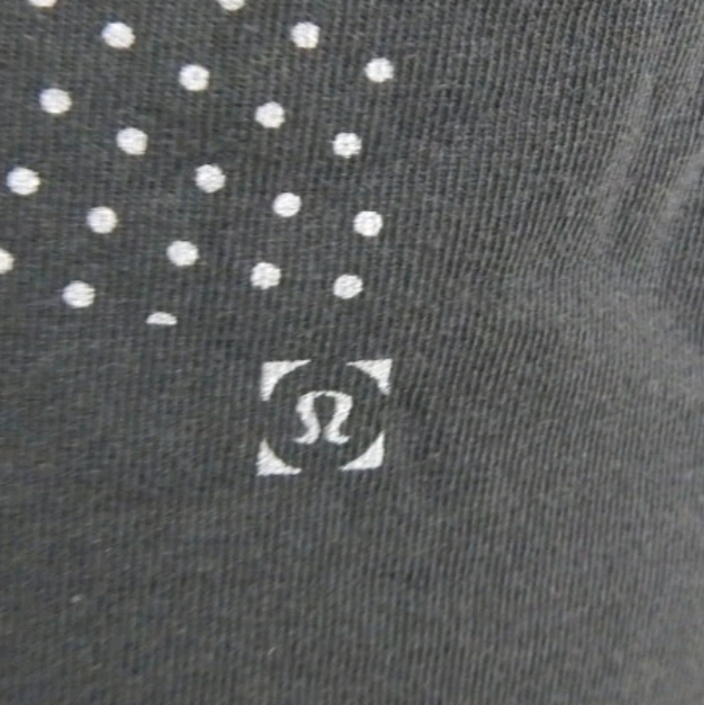 Lululemon 5 Year Basic Tee Wave Dot - image 4